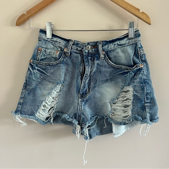 Signature 8 Distressed Denim Cutoff Shorts | Size Small - Picture 1 of 5